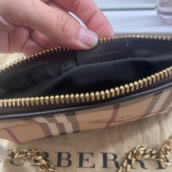 BURBERRY HAYMARKET CHECK CLARA POCHETTE WRISTLET - Picture 6 of 8